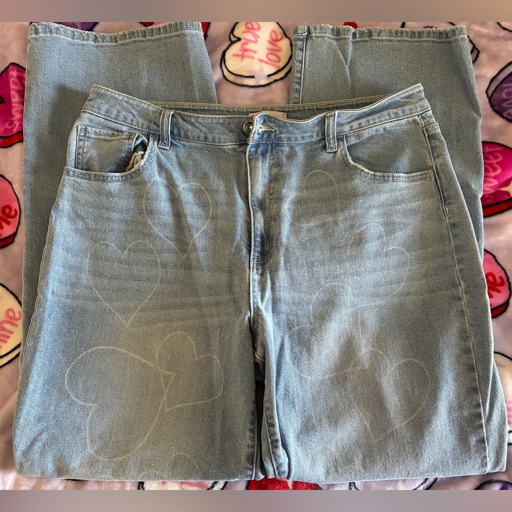 SO Juniors Dad Jeans in Light Blue with Heart Design